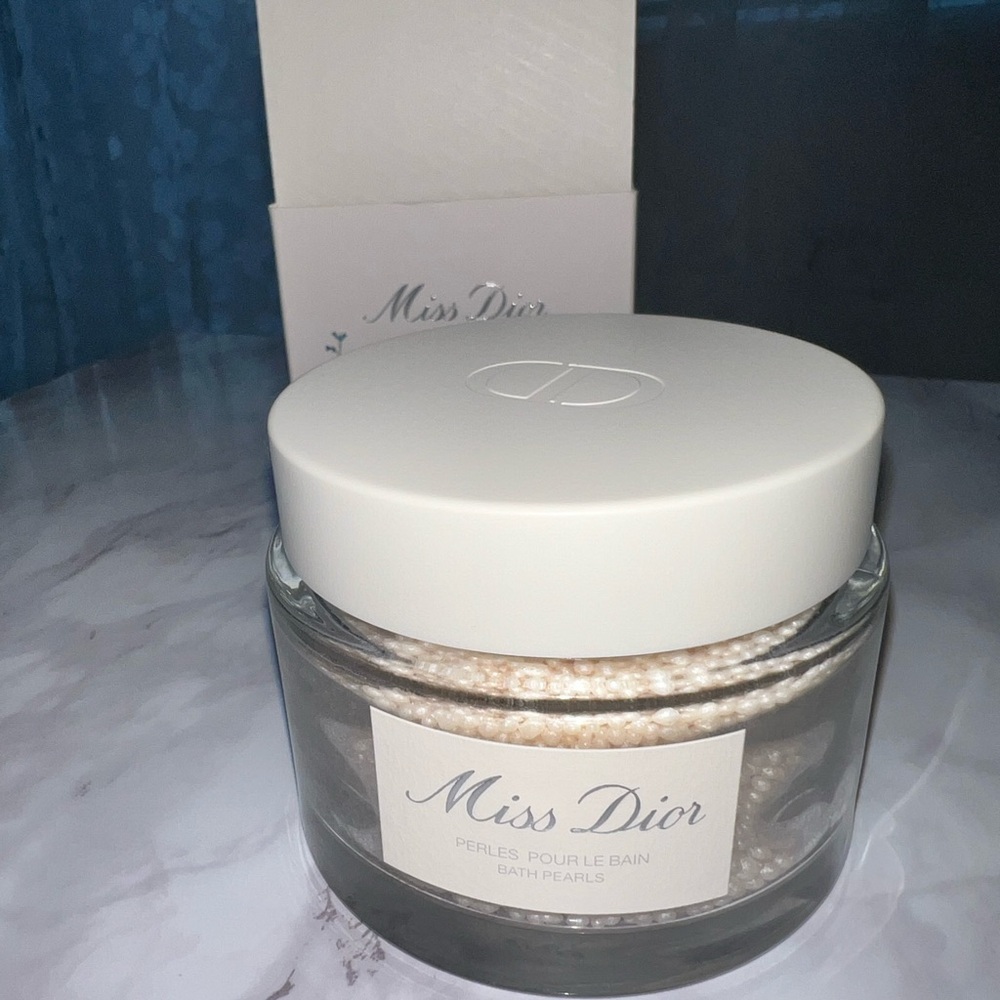 Miss Dior Bath Pearls